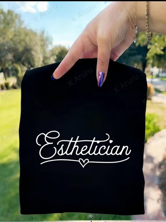 Tops - Esthetician T-Shirt Medium